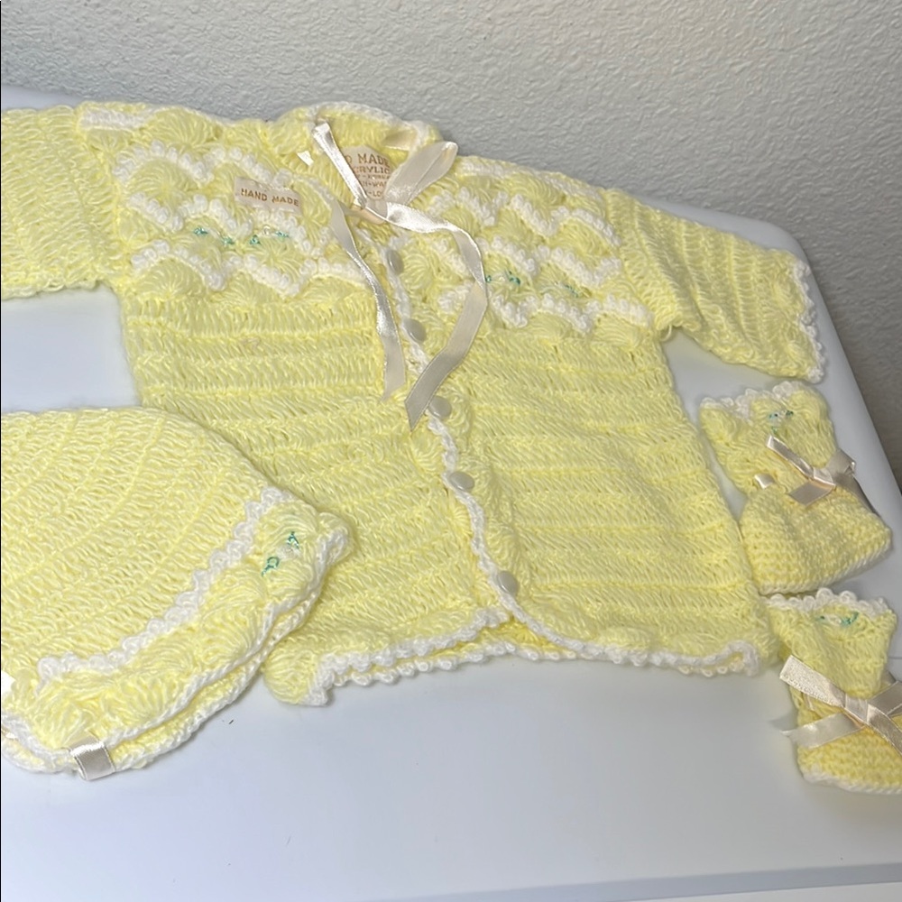 Yellow Jacket with Cozy Texture